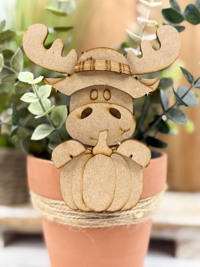 Fall Moose and Pumpkin Hugger Kit