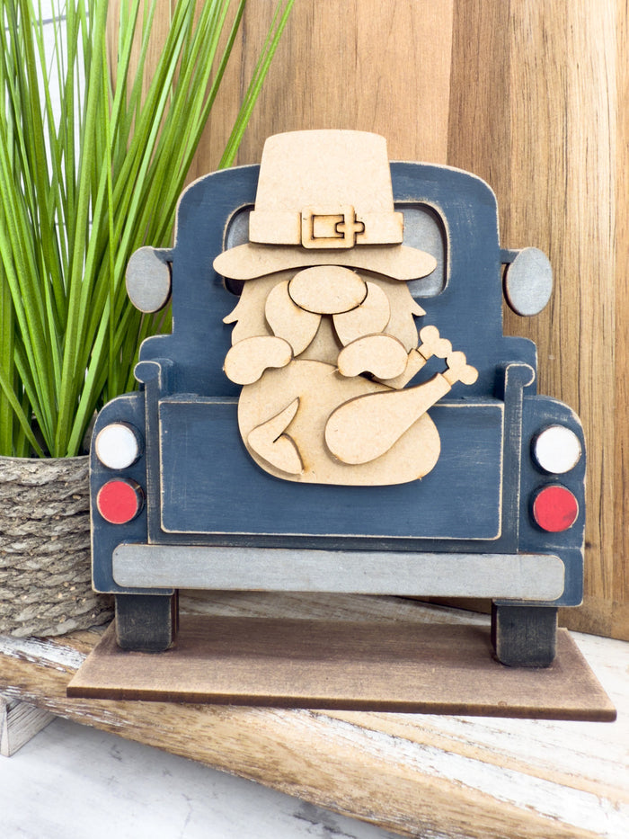 Gnome with Turkey Hugger Kit