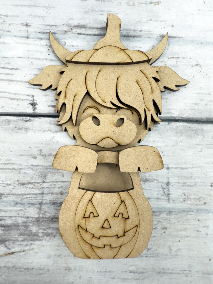 Highland Cow with Candy bucket Hugger Kit
