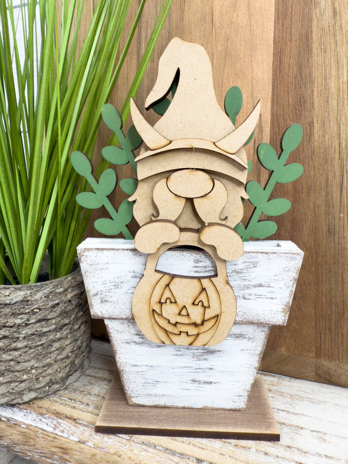 Horns Gnome with Candy Bucket Hugger Kit