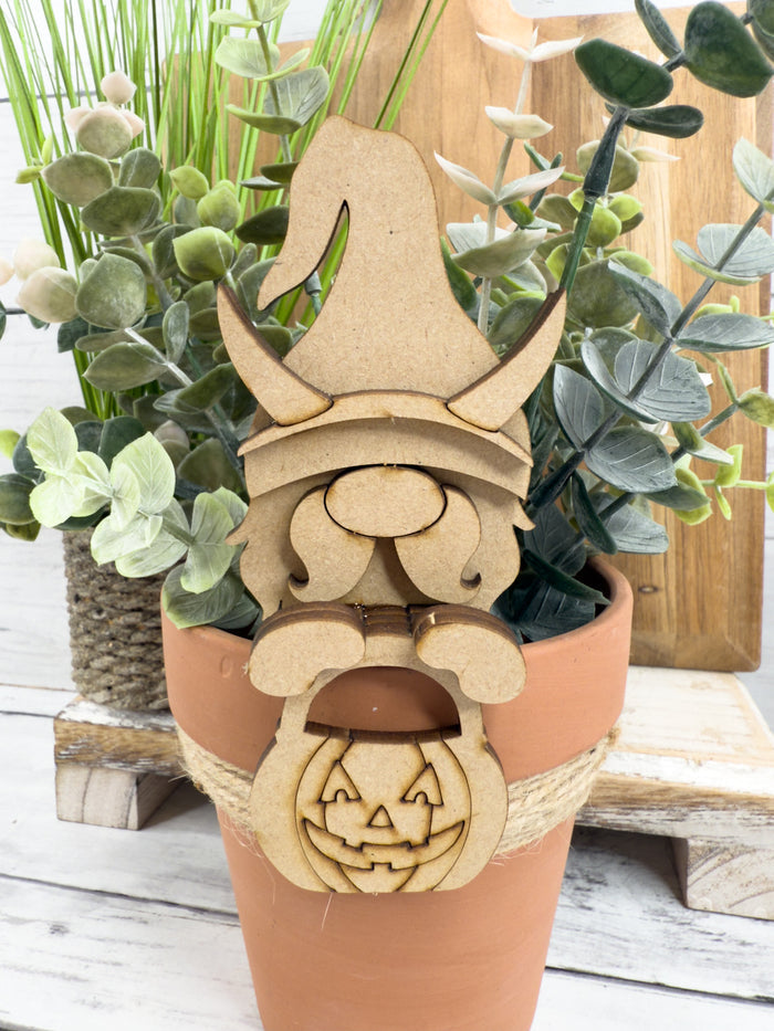 Horns Gnome with Candy Bucket Hugger Kit