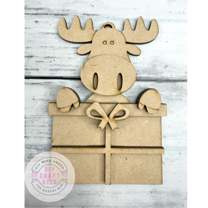 Moose with Gift Ornament DIY Kit
