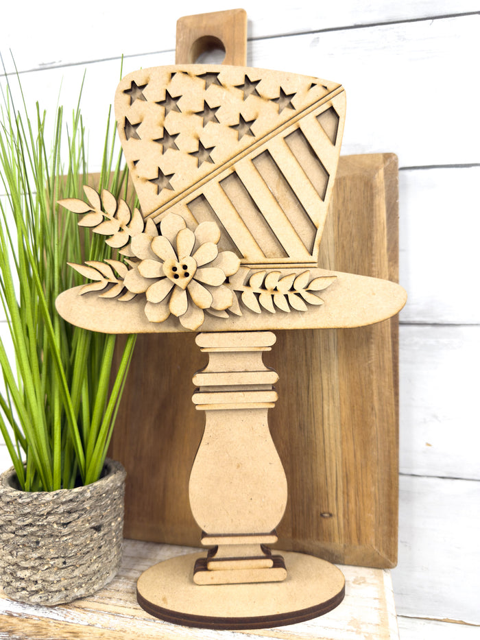 Patriotic Flourish Hat Insert for Spindle Base