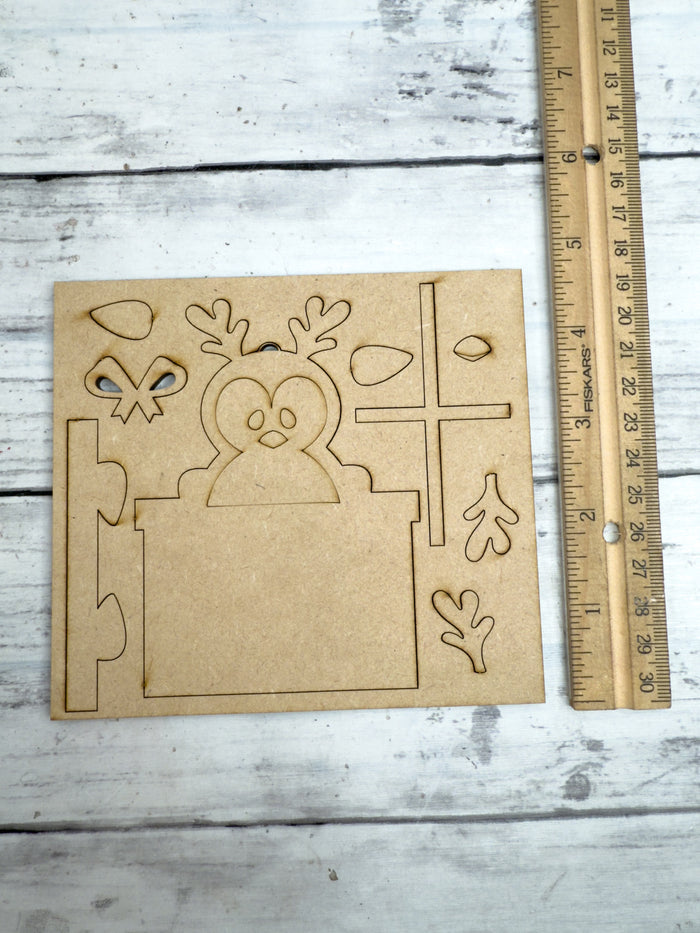 Penguin with Gift Ornament DIY Kit