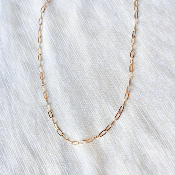 RECTANGLE BOX CHAIN | 18k gold paperclip chain