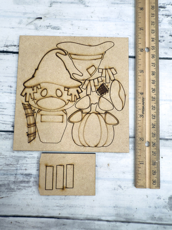 Scarecrow Duck with pumpkin Hugger Kit