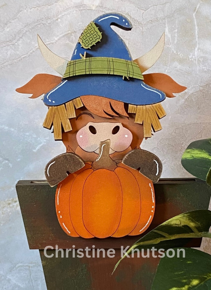 Scarecrow Highland Cow and Pumpkin Hugger Kit